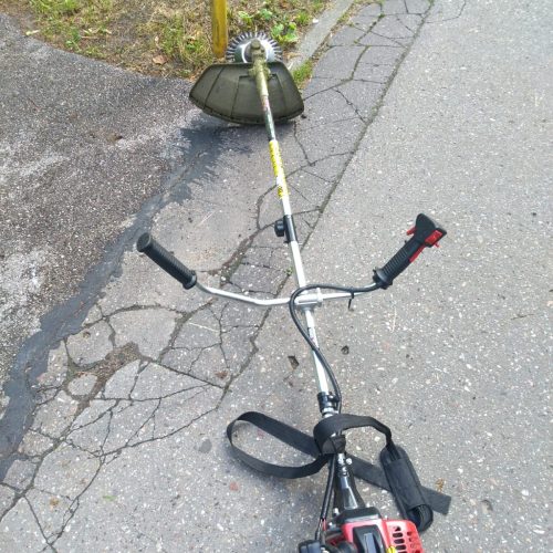 Szczotka Zmiotka Sprzątanie Osiedli Budynków Biur Odśnieżanie